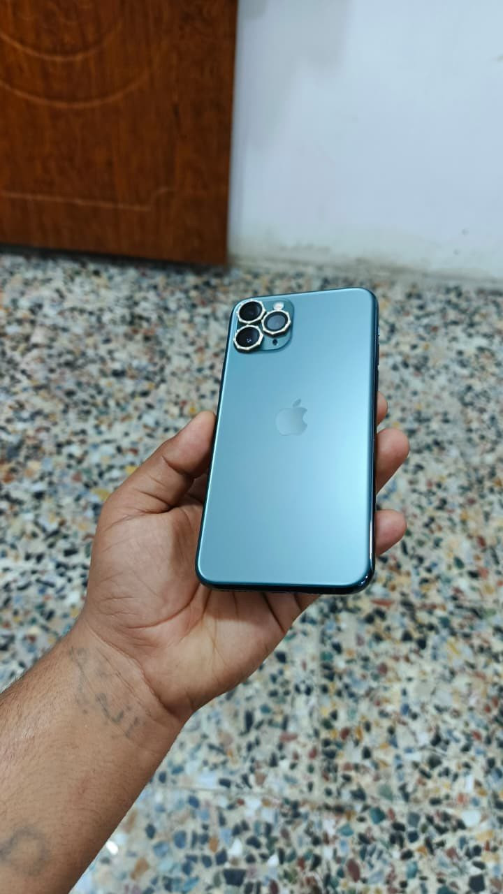 السلام عليكم ايفون 11 برو
ذاكره 64
بطاريه 83 
نضافه 100/100
 زلغ مابي جهاز مستبدل فقط شاشه اصليه شرط تفصيخ اصليه بصمه واكفه باقي الجهاز كفاله كامرات ✅اتصال ✅صوت✅ وأي فأي✅ سماعات✅ فرمته✅ جهاز كامل مكمل تجي تفحص منا الحدما تمل أي خلل مابي فقط البصمه واكفه جهاز نضيف ومرتب سعره 225 وبي مجال للطيبين مكاني بغداد مدينه الصدر يرهم بيع ويرهم مراوس راسلني خاص أو واتس أب واني بخدمتك ***********
