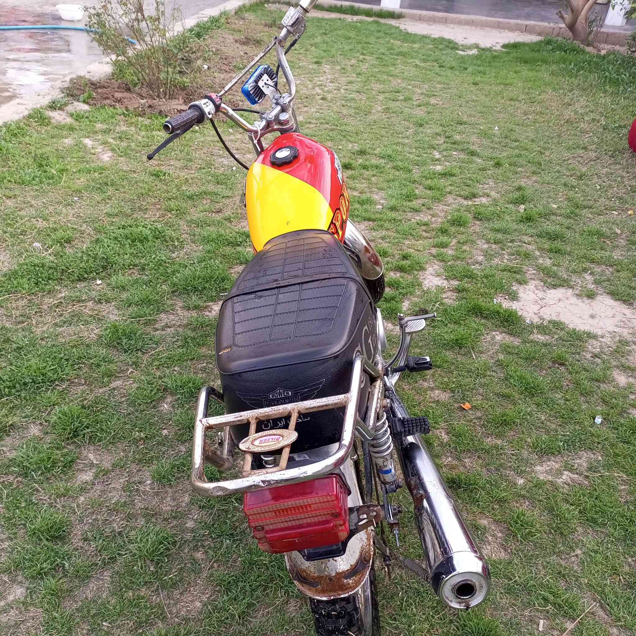 دراجه لبيع اربعه كير بدون اوراق موديل ٢٠٢٠.  مامتوجد البريد يتصل ***********
