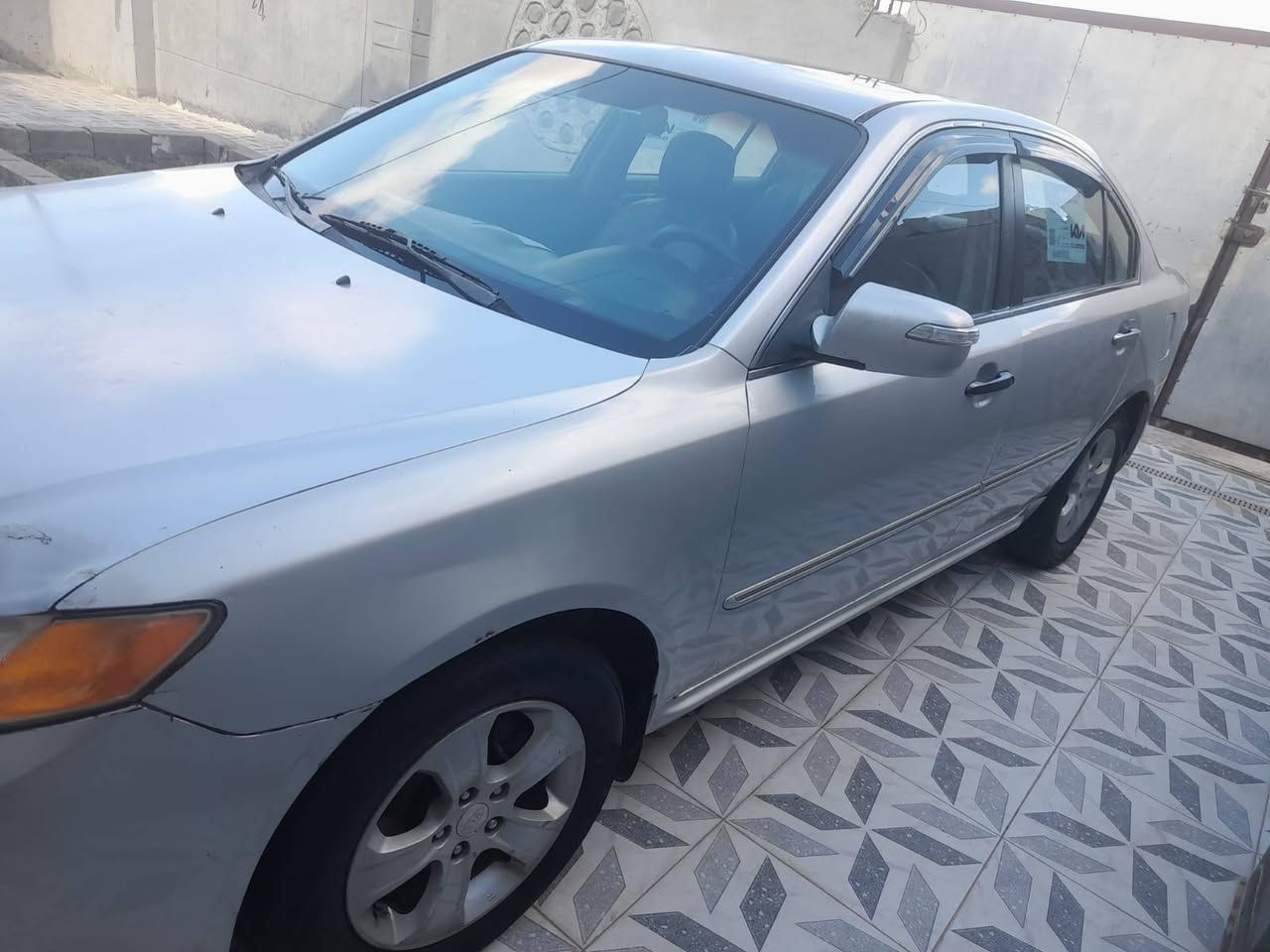 سلام عليكم اوبتيما كوري وارد خليجي موديل 2009. فتحه.تخم تاير جديد رقم أربيل حجم المحرك 2000 موقع واسط قضاء العزيزيه سعر 110قابل التفاوض الاستفسار اكثر⬅️***********)..(***********
