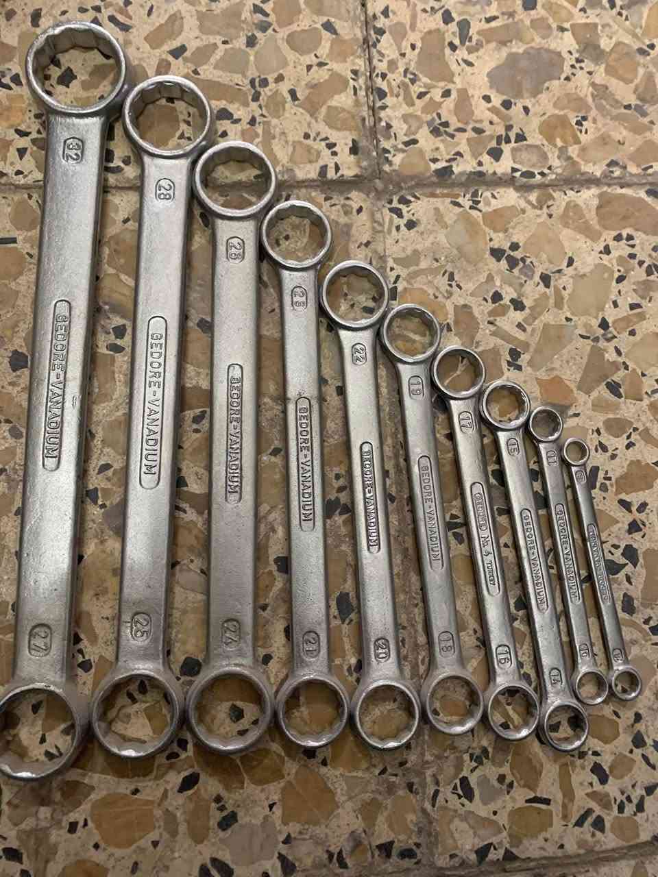 السلام عليكم . غراض مستعمله للبيع غراض نضيفه كلش صديقي محمد كان يشتغل بيهن . وهسه الله رزقه بتعين وعاف الشغل .. ويريد يبيع هاي الغراض يريدهن بسعر مناسب كلهن سوه او كل حاجه وحدها . ‏‪***********‬‏ هاذه رقمه اتصلو عليه الولد ما متواجد بلفيس . يكول الي يتصل يدلل ما ارجعه فارغ يشلع عيوني
