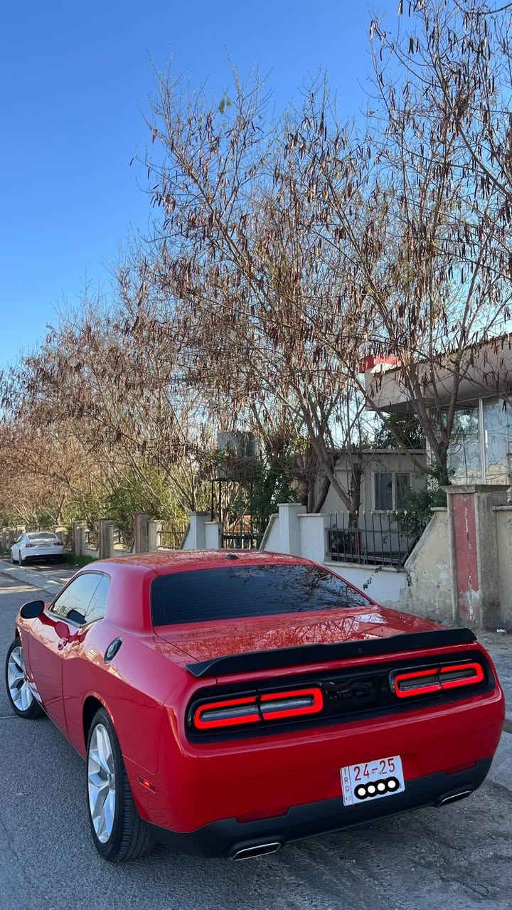 جالنجر 2023 last call 
ماشيه 13 الف
الحادث جاملغات ثنين اماميه وجزء من البوند بدون دواخل بدون شواصي 
السيارة جديدة كلش وجاهزة من كل النواحي ماتحتاج مصرف درهم شرط
السيارة كاتي تترقم شمالي 
السعر 174 وبيها مجال
للتواصل ***********
