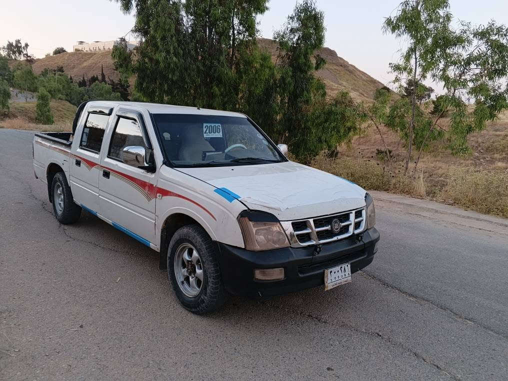پیکاب گۆناو. مەکینە بەخ
گێرو مەکینەو ئەکسلی لۆک
بۆیاخی نیە دەعمو لێداری نیە
تەبرید. چرکەو گەڵای لێ فڕی دە 
چوار تایەی لۆک مەنەفێست فسفۆڕ
سعری خوار هەر هەموو بازاڕ 
24کەڵا
*********** كويسينجاك, أربيل
