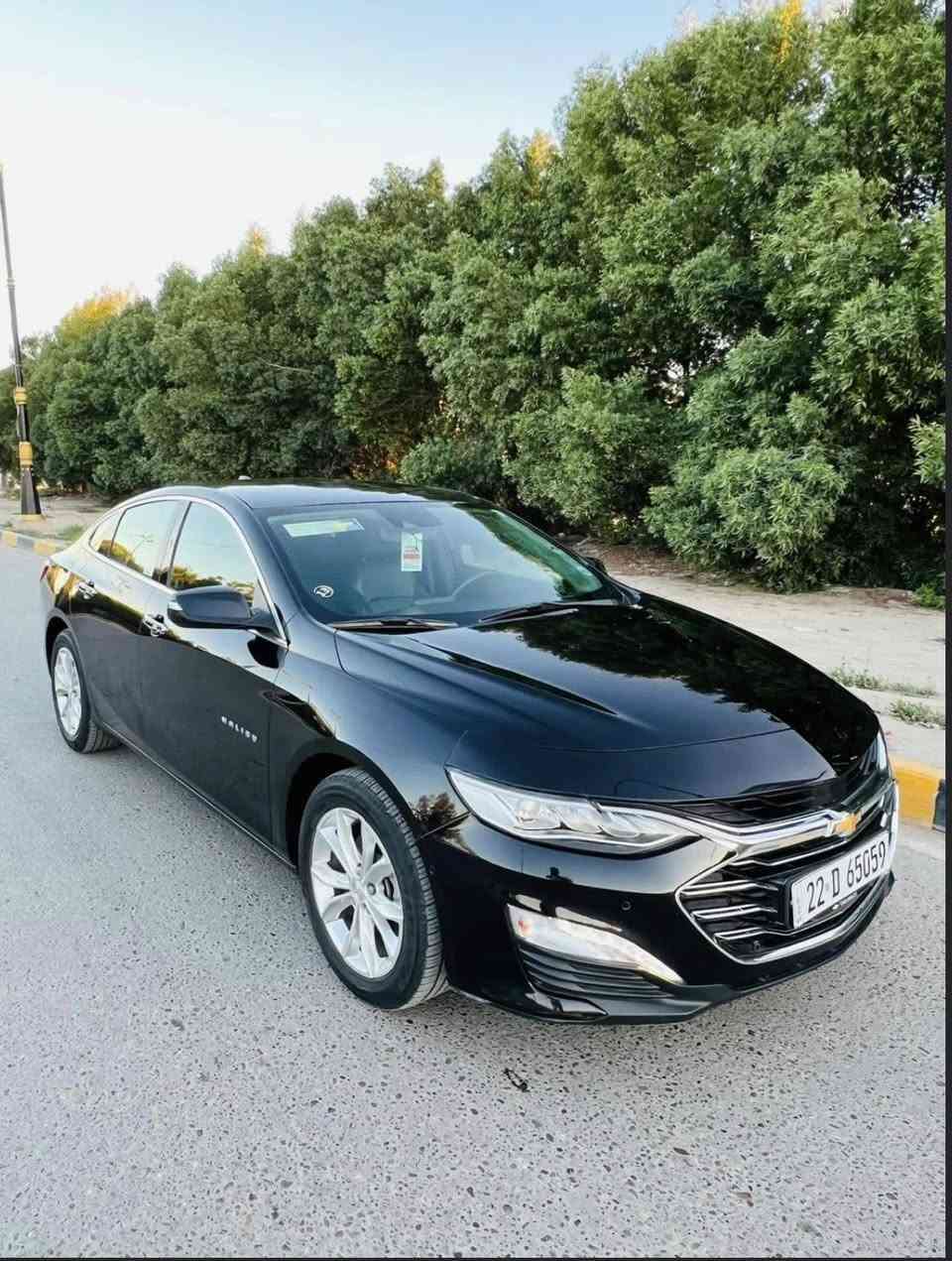 السلام عليكم 

ماليبو 2019 برمير للبيع  وارد كوري 

السيارة بدون ايرباك و بدون دواخل بيها الباب الخلفي تعديل بارد فقط + هلال الجاملغ بي شبر 

مواصفات البرمير معروفة: 

بصمة 
شاحن لاسلكي 
شاشة ايباد 
عداد دجتال 
لايت لد امامي و خلفي 
لايت امام 3 عدسات 
كشنات جلد + كهرباء 
الكشنات الامامية تدفئة + تبريد  
الكشنات الخلفية تدفئة  
ستيرن هيتر 
حساس امامي خلفي 360 
اوتو ستوب 
اوتو بارك 
نظام المحافظة على المسار 
نقطة عمياء 
مثبت سرعة تفاعلي 
تبريد قطعتين…..

سعر السيارة: 148 وبيها مجال للطيبين 
مكان السيارة: بغداد 
***********
