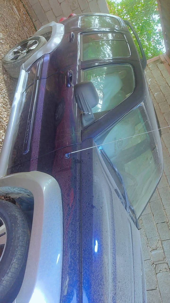 جيب لبرتي موديل 2006 رقم بقداد نكليزي  سياره مصبوغه عام اثر جراد سياره مكينه تعبانه السعر 51  عنوان ديالى بعقوبة ***********
