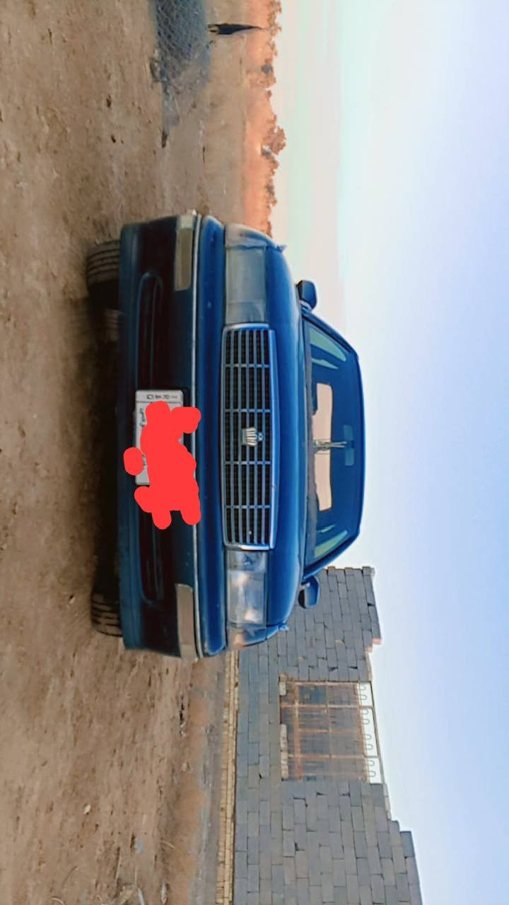 السلام عليكم للبيع سيارة بطه موديل 91العنوان ذي قار قضاء النصر الاتصال على الرقم *********** السعر 47 وبيه مجال
