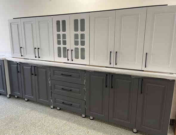 للبيع كاونتر تفصال HDF بلوك قياس الكاونتر 3 امتار وسنك متر ونص مرمر كامل سطح كاونتر وسنك مفصل كابينات بعده بتغليفه بغداد الكرخ استفسار 
***********
