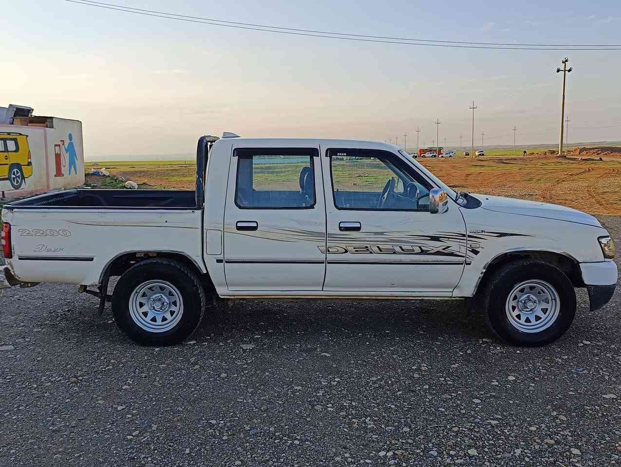 ***********پیکاب دێر مۆدێل 2006گێڕومەکینەوئەکسل بەشەرت بێدەعم و بێ لێدراوی بێ بۆیاغ سەنەوی بەسەرچوە بەشەرتی تەحویل وغرامە سعری بێ تەقەوڕەقە سعری 43گڵاویەک تۆزێک مەجال ***********  ژ.م***********ناونیشان چەمچەماڵ
