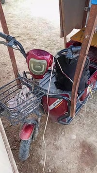 ماطور شحن شبيه التكتك للبيع السعر المطلوب 950 الف وبي مجال للشراي للتو...