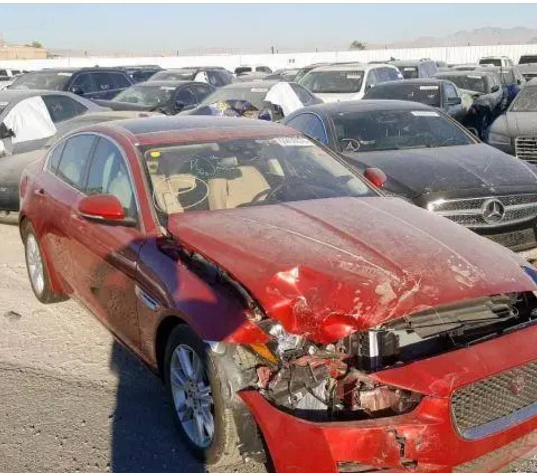 جاكوار xe 2018 بيع او مراوس
مكينة 2000 تيربو فول مواصفات شاشة كامرة كير ماوس تحكم ستيرن مري شفط بانوراما كشنات جلد كهرباء بصمة ويل كب السعر 123
*********** ديالى الغالبيه
