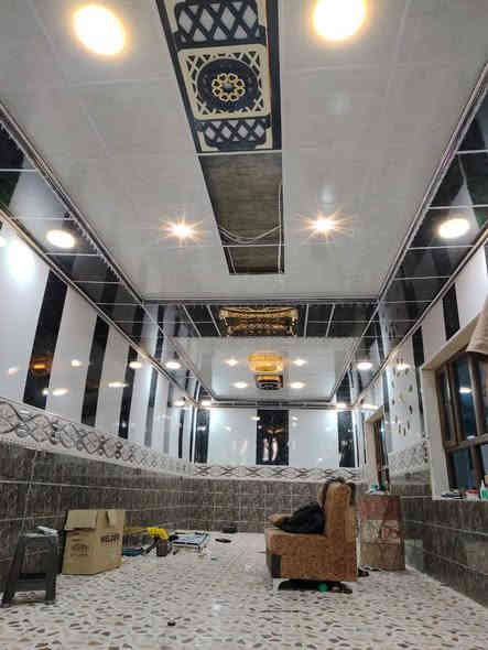 السلام عليكم 
اي واحد يريد اسطه كهربائي تائسيس  او ابو مجاري او ابو سقوف وديكوارات او جبس بورد يتصل
ابو علي *********** واتساب ***********
