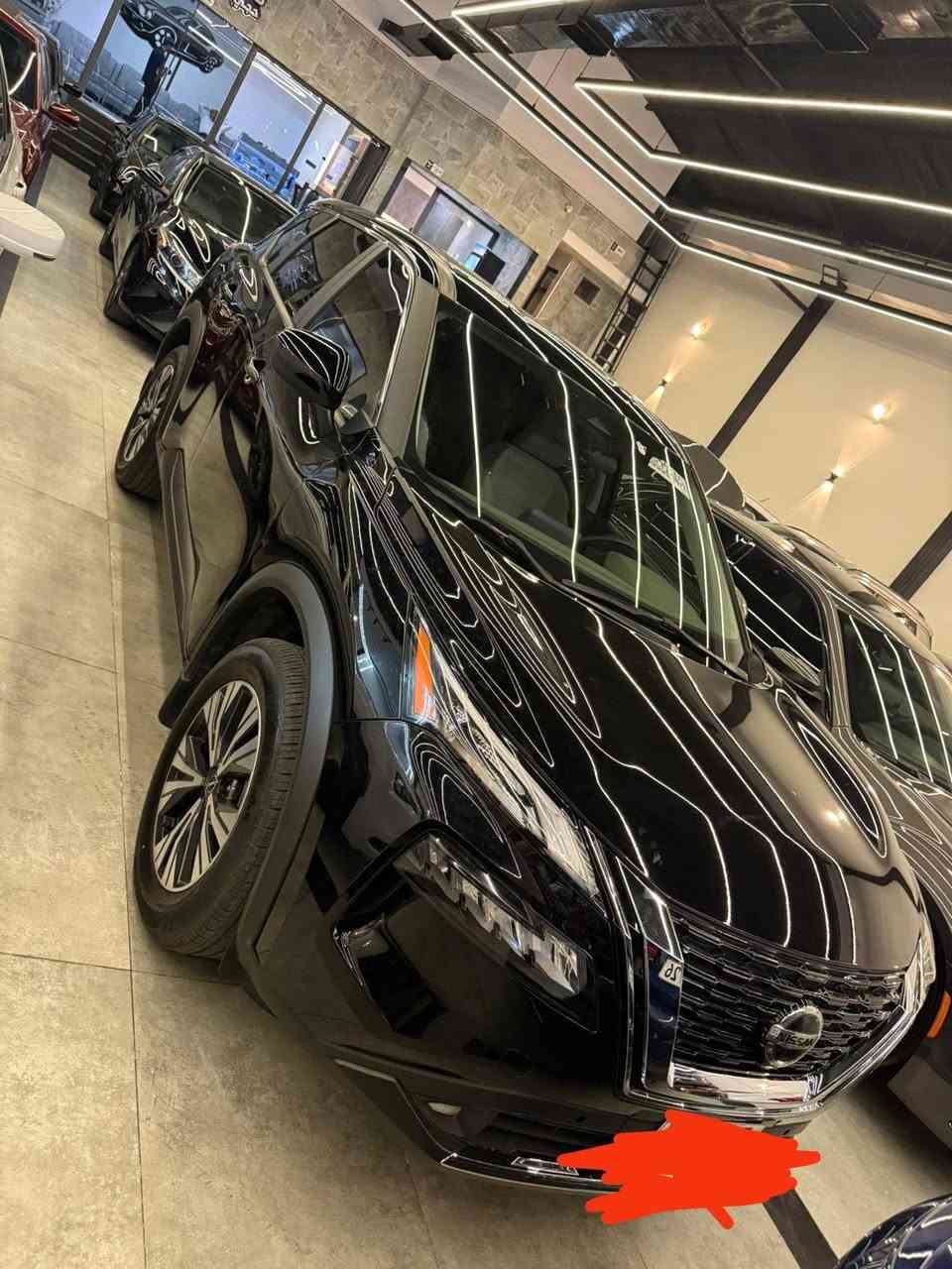 للبيع – نيسان روج Nissan Rogue 2023 🚘
📍 الرقم: اربيل قبل شهرين رقمتها 
📍ماشية:40 ميل
⚡ المواصفات:
 • محرك 3 سلندر تيربو سعة 1500cc يولد قوة 201 حصان

 • فئة : SV
 • دفع أمامي FWD
 • شاشة وسطية مع بلوتوث و USB
 • أنظمة أمان حديثة (ABS – EBD – مساعد صعود المرتفعات – مانع الانزلاق)
 • 6 وسائد هوائية لحماية متكاملة
 • تحكم بالمقود – مثبت سرعة
 • كاميرا خلفية مع حساسات
 • استهلاك وقود اقتصادي جداً

✅ السيارة كلين بدون تبديل – بدون صبغ – بدون أي تعديل (فقط تبديل دعامية)
 وصور الحادث موجودة
السيارة بدون اي نقص  

💰 السعر 165$

📞***********--***********
موجود واتساب وماسنجر وكلشي مذكور بالمنشور
