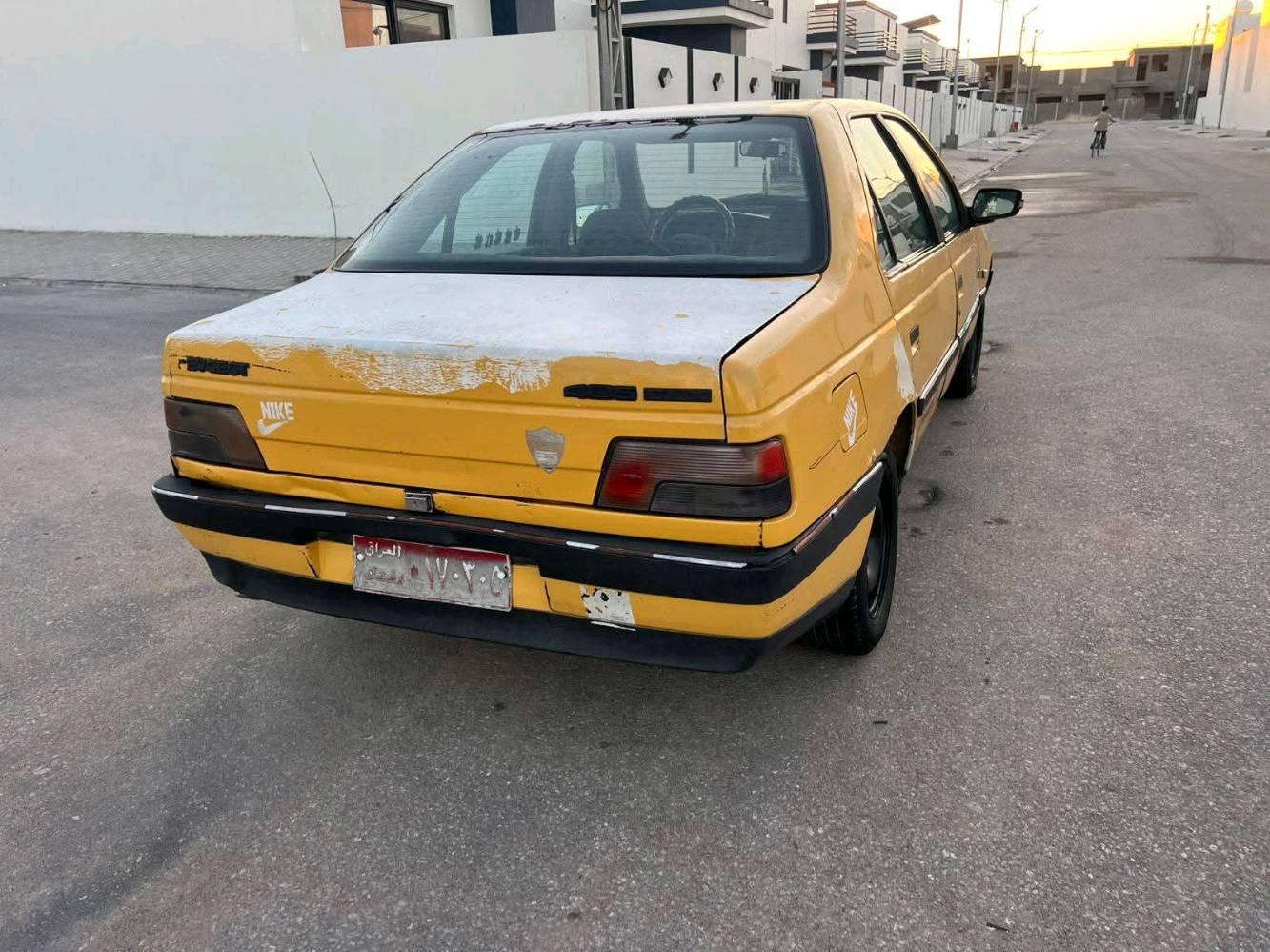 بيجو 405 للبيع جاهزه بدون راعي