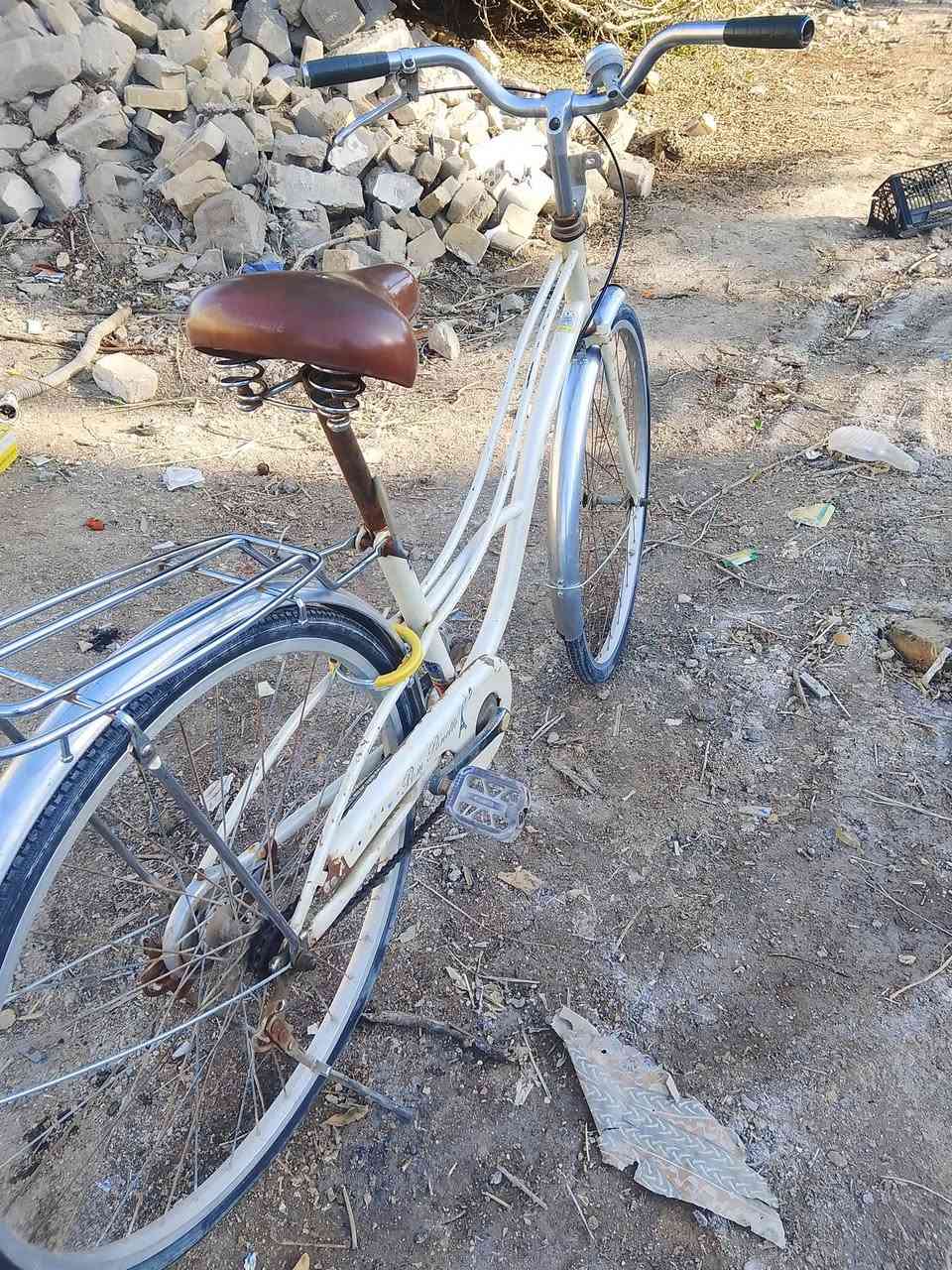 سلام عليكم باسكل 26حلو كلش مكاني سوك شيوخ سعر مناسب  ***********
