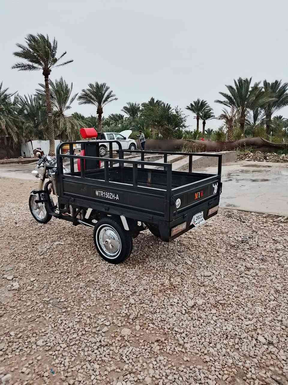 السلام عليكم ستوته للبيع اوراق اصولي موديل 2015 تاير خطه مكينه 25 ستوته خير من الله الاستفسار ***********
