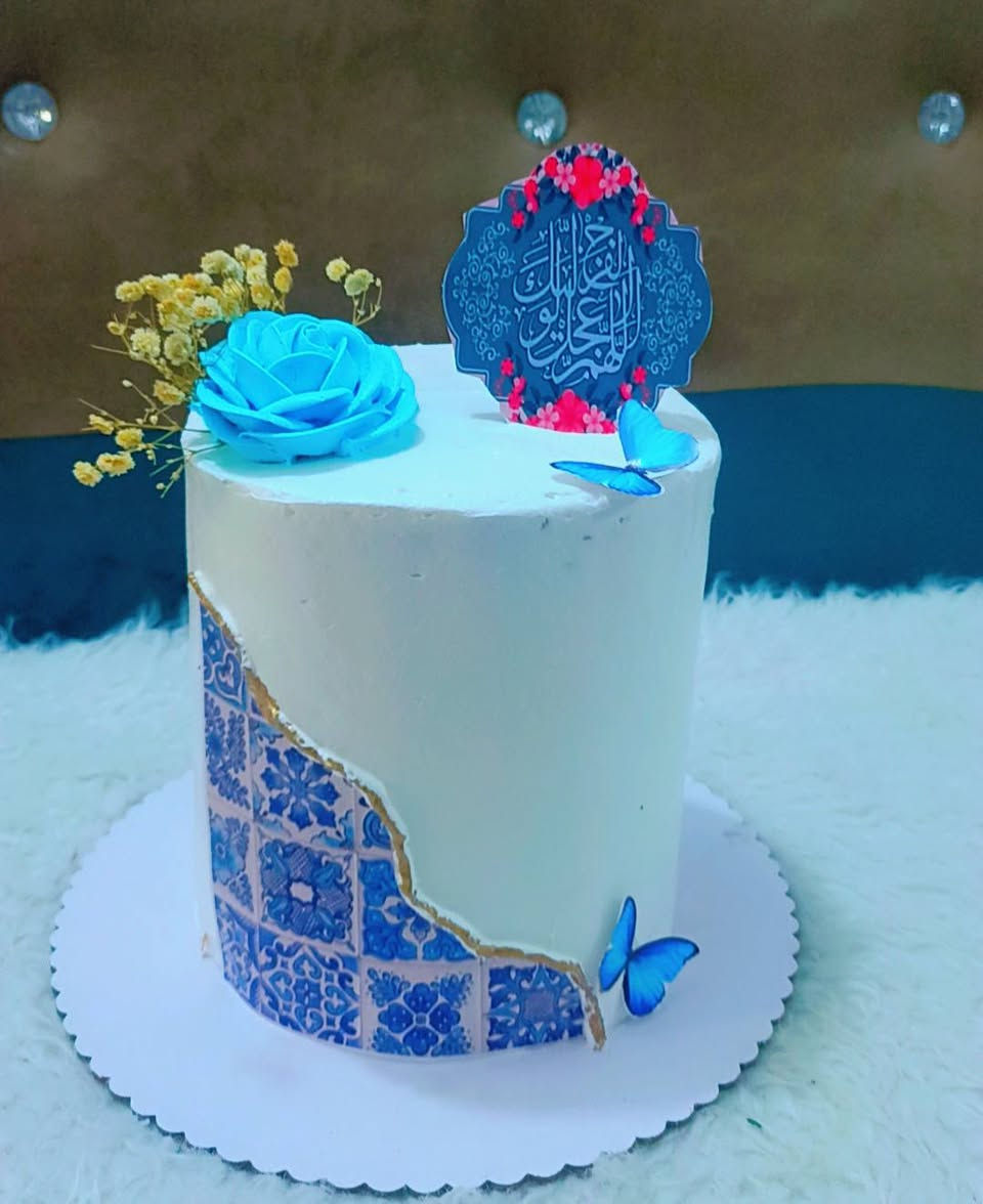 السلام عليكم كيك المولد الشريف 
للحجز والاستفسار خاص او الاتصال على *********** توجد خدمة توصيل العنوان حي الموظفين
