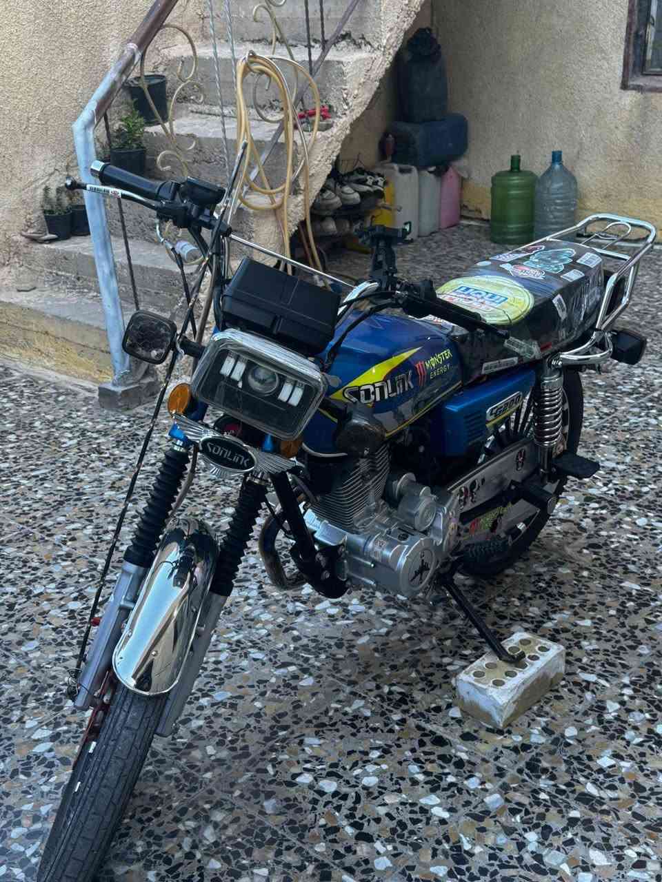 السلام عليكم دراجه سونك موديل2025صارله شهرين من نازلة زيرو دراجة مابيه أي نقص سعر800  بيه مجال قليل


**إذا كنت صاحب هذا الإعلان وتريد حذفه لأي سبب، رجاءا أرسل رسالة إلى الدعم الفني**