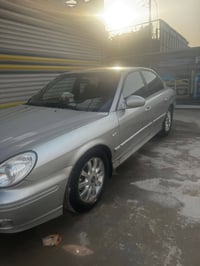 سوناتا • ٢٠٠١ • ٦ سلندر ٢٧٠٠