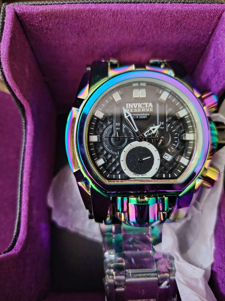 ساعه سويسري ٢٠٠ متر غطس بيه بوصله نظامين ٢٤ ساعه او ١٢ ساعه ٨٠ بيه *********** مجال سعره غاليه كلش ٢٤٥ يوره
