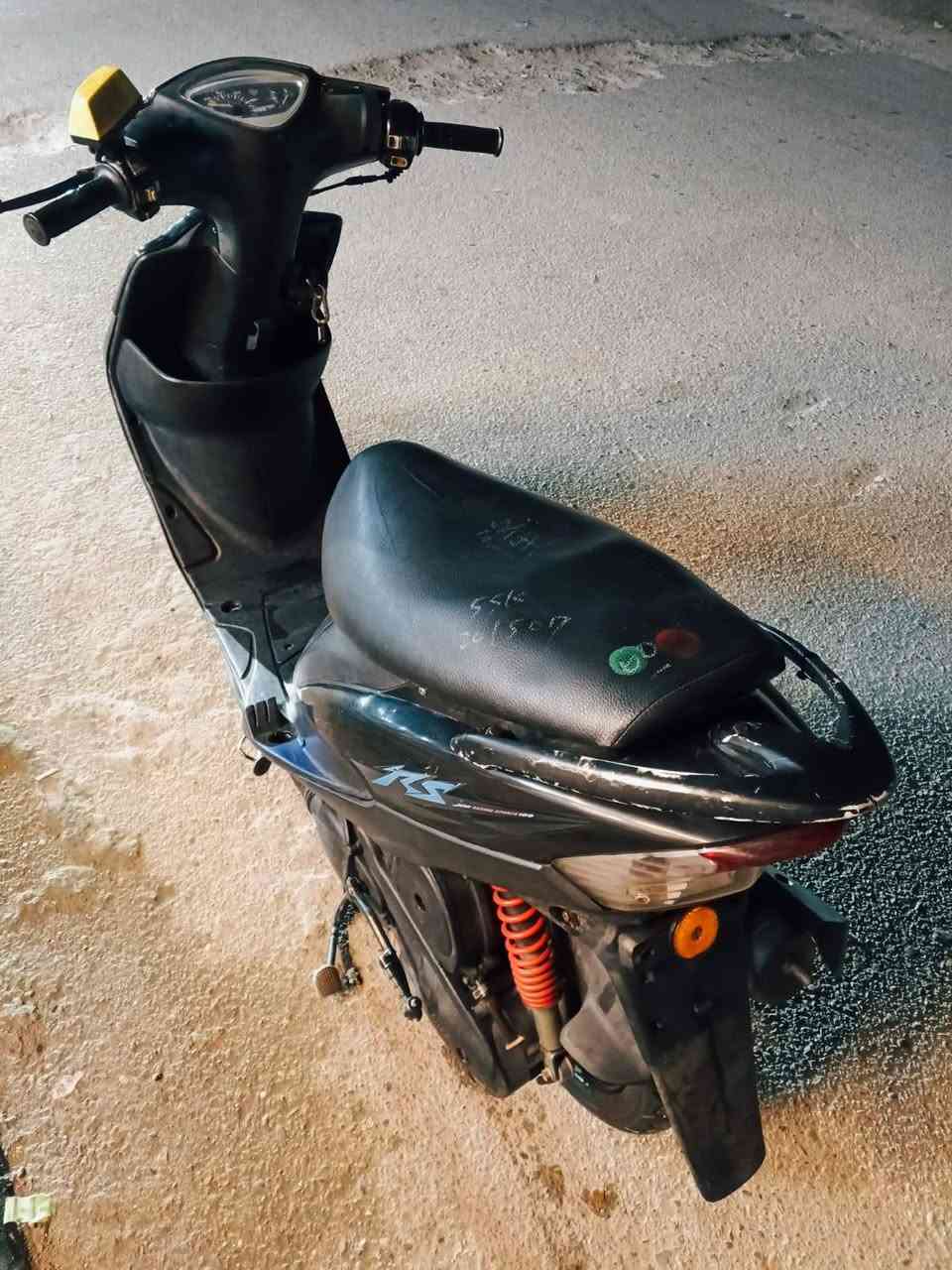 السلام عليكم دراجة ماكس عدلة دراجة رمبة قبل شهرين منزليها محرك مامفتوح ابد كفرات مختمةاصلية كهربائيات كلها شغالة حتى كيج بانزين منفسيها موجود محرك ناعم نكرة سلف وبلعافية على ياخذها السعر 750 وبيها مجال حك الجية
العنوان بغداد الشعلة 
رجاءً ماجاوب خاص متوفر واتساب على رقم عراقنا 

***********
***********
