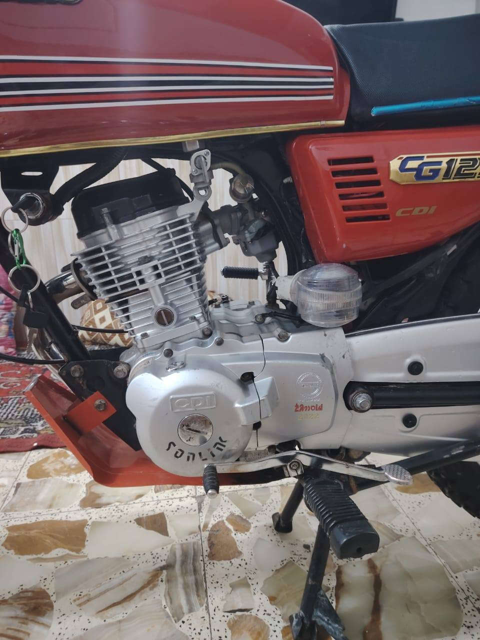 الهم صل على محمد وآل محمد❤️ 

السلام عليكم اخوان نامه برو مكينه🏍️ 
 غطاس افضل شي بالسوك✋ 
للبيع وكيله دراجه العارضي 🧑
  كارتون شوف عينك ما تعتاز🪬
 شرح دراجه كفاله عامه كله💵 
كفاله حت من كلوب دشبول🔥 
موديل 22 🔜 
سعر 850وبيه مجال💲 
عنوان النجف الاشرف 🇮🇶 
📲 ***********📲
