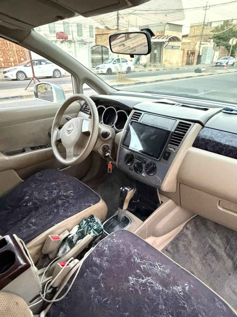 نيسان تيده ٢٠٠٧محدث 9مكينه كير تبزيد كله جديد السياره بيه جاملغين صبغ الخلفيات بيه طخه بل جنطه الباقي شواصي لغود حوض كفاله من الطخه واي شي السعر ٧٠وبيهً مجال مكاني النجف ***********
