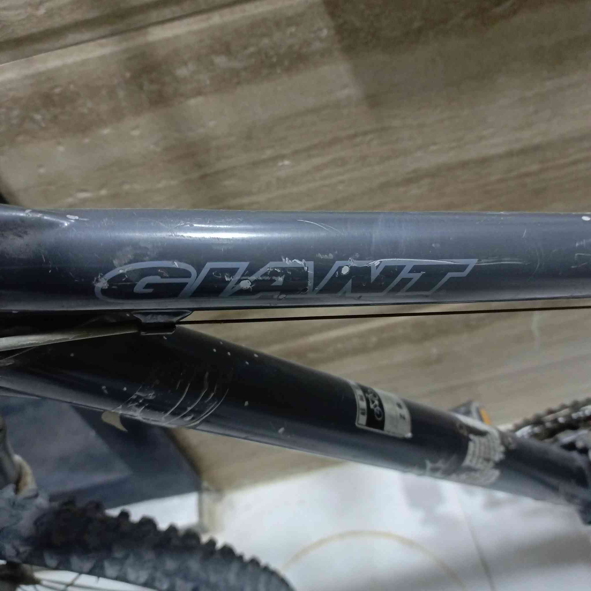 للبيع جيلي ماركة Giant   وبناتي  ياباني باله  حجم 26 الجاينت 90 الف والبناتي 75 الف *********** متواجد واتساب

