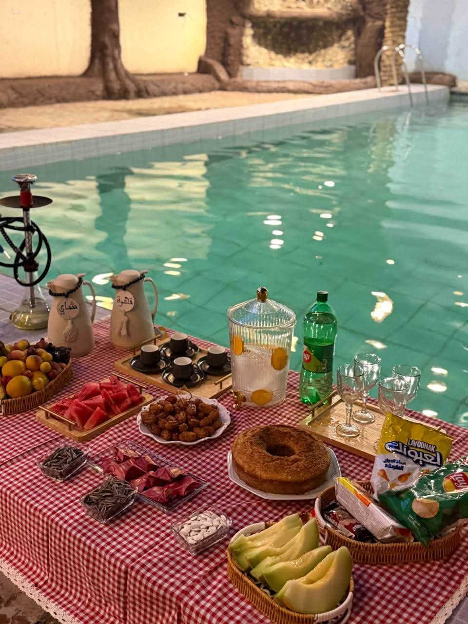 أهلاً وسهلاً بكم في 💗⚡️
⚡️منتجع ومسبح الجزيره 🏊
*المنتجع مخصص  للعوائل  🧑‍🧑‍🧒‍🧒فقط

⏱️اوقات الحجوزات 
الصباحي (9 صباحاً - 3عصراً)✨ 
المسائي (4عصراً  - 10ليلاً ) ✨
الليلي( 12 ليلاً - 7 صباحاً) ✨

عدد  الاشخاص 👨‍👩‍👧‍👦 15 شخص
  👦🏻الاطفال 10سنوات فما دون مجاني    

سعر الشخص الأضافي (10الف) 

العنوان كربلاء شارع احمد الوائلي ***********
