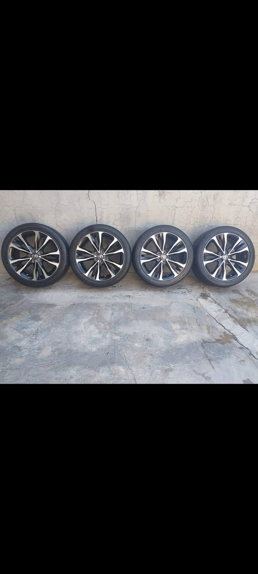 اسلام عليكم اخوان سعر 340 الف واصل وجب جديد طخم ويل تايرات كورلا XSE موديل 2019 حجم 17 شريكة أصلي بلادي كندي ماشاء الله نضيف لا لحيم لا عواج لا صباغ طخم تايرات نضيف إنتاج 2025قياس تايرات 215/50/17 سعر 340 الف عنوان كركوك قادسي أو لا يم نادي سولاف رقم موبايل ***********  ***********
