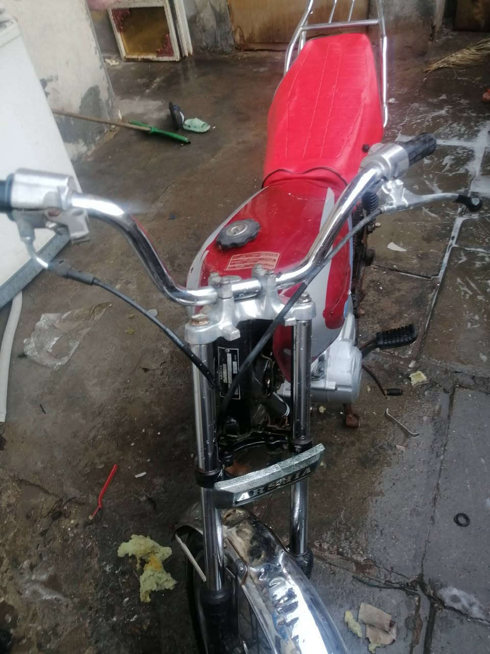 دراجه. البيع. المكينه. خرسه. نضيف. مكاني. حيانيه. سعره250... ***********
