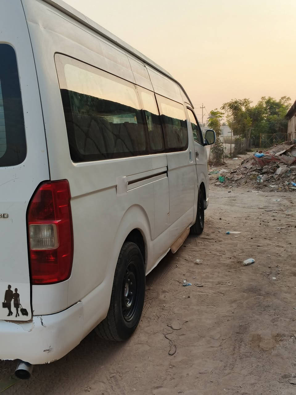 السلام عليكم جنبي 2014 لبيع سياره معمره دواير أو دوسات أو مرشوشه من جوه الجام لجماليه  بدون حادث مكينة اوكير خير من الله تبريد شغال السعر 105مكاني بابل ***********.  ***********او مراوس حسب القناعه فتون 14
