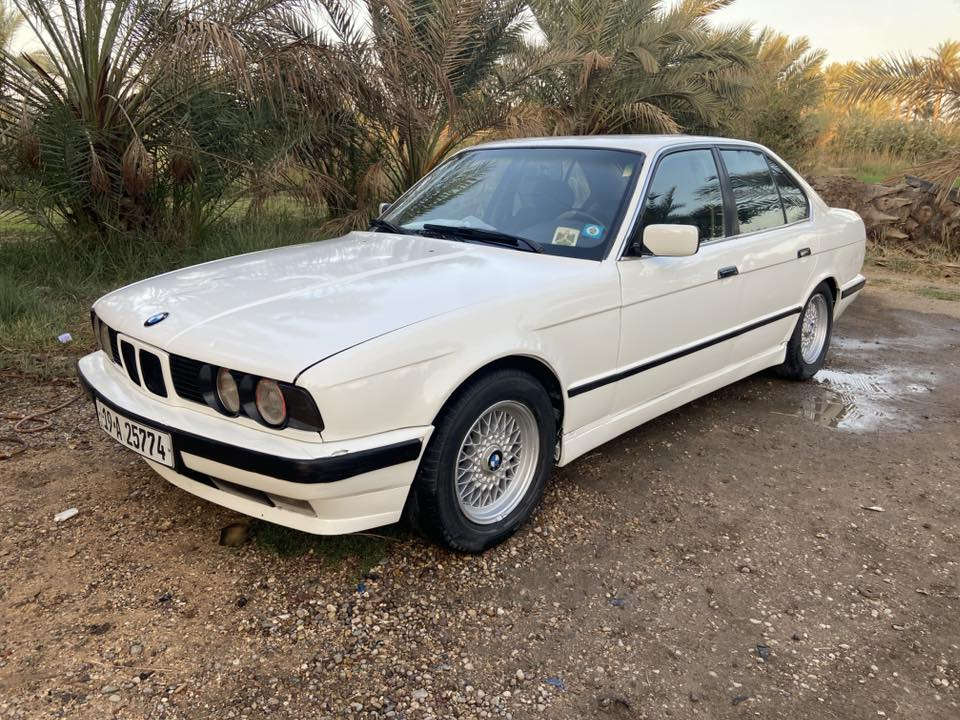 بي ام ٥٢٥ مسكر فانوس موديل ١٩٨٩ رقم كربلاء دولي سياره جاهزه كير مكينه تبريد السياره مصبوغه عام بدون حادث فقط صبغ كلشي بلادي السعر ٤٠ للاستفسار *********** او *********** مكان السياره بابل
