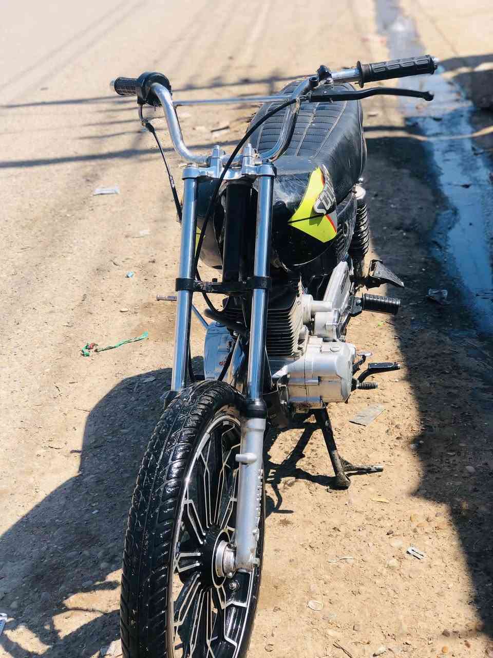 موطور للبيع موديل ٢٤مكلوب منفيس وياه طالب عليه ٢٧٠بي مجال حك جيه *********** كركوك واسطي يم نفق
