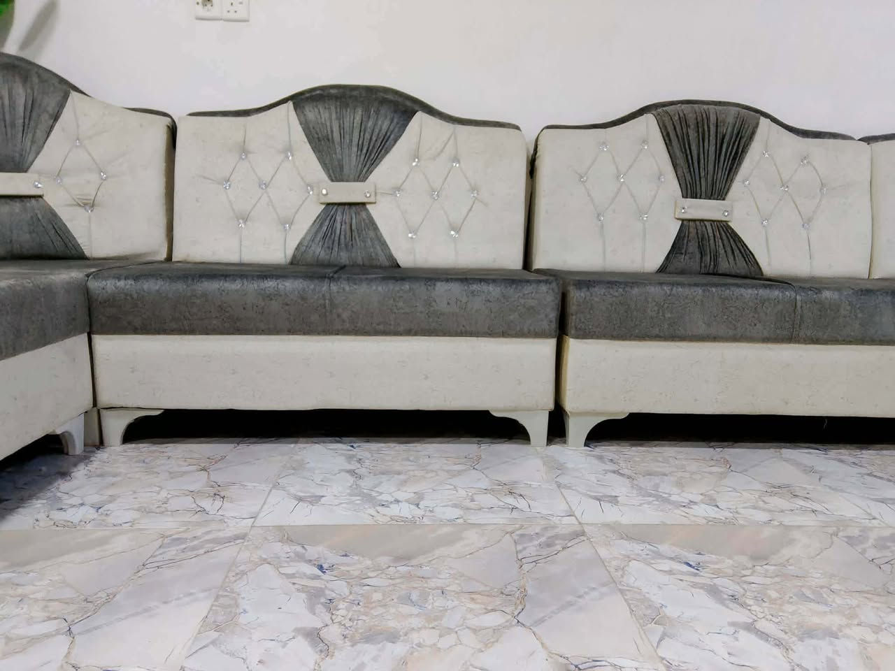 ديوان جديد 7 امتار السعر ٢٥٠


**إذا كنت صاحب هذا الإعلان وتريد حذفه لأي سبب، رجاءا أرسل رسالة إلى الدعم الفني**