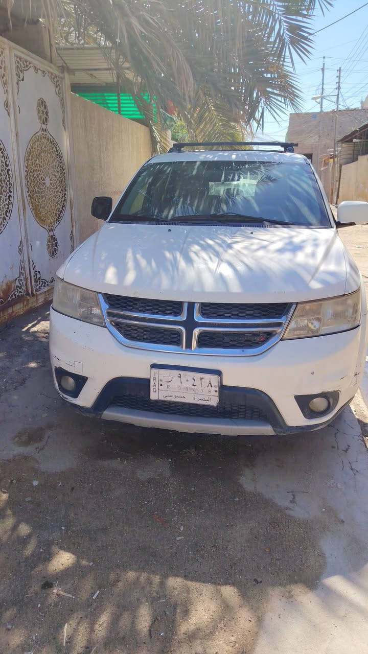 السلام عليكم
دوج جورني للبيع موديل 2013 سياره غرق بسيط صار لها عندي من 2018 لحد الان باسمي تحويل ثاني يوم 
 كهربائيات السياره كلها شغاله  سياره تبريد ثلاث قطع تحكمات ستيرن كشن سائق كهربائي سبعه راكب السنويه مامجدد بسبب الإهمال خمس سنوات بس بيها كازكيت سياره تحمه الكير مبدل قبل اقل من سنه السعر ٩٥ وبيها مجال


**إذا كنت صاحب هذا الإعلان وتريد حذفه لأي سبب، رجاءا أرسل رسالة إلى الدعم الفني**