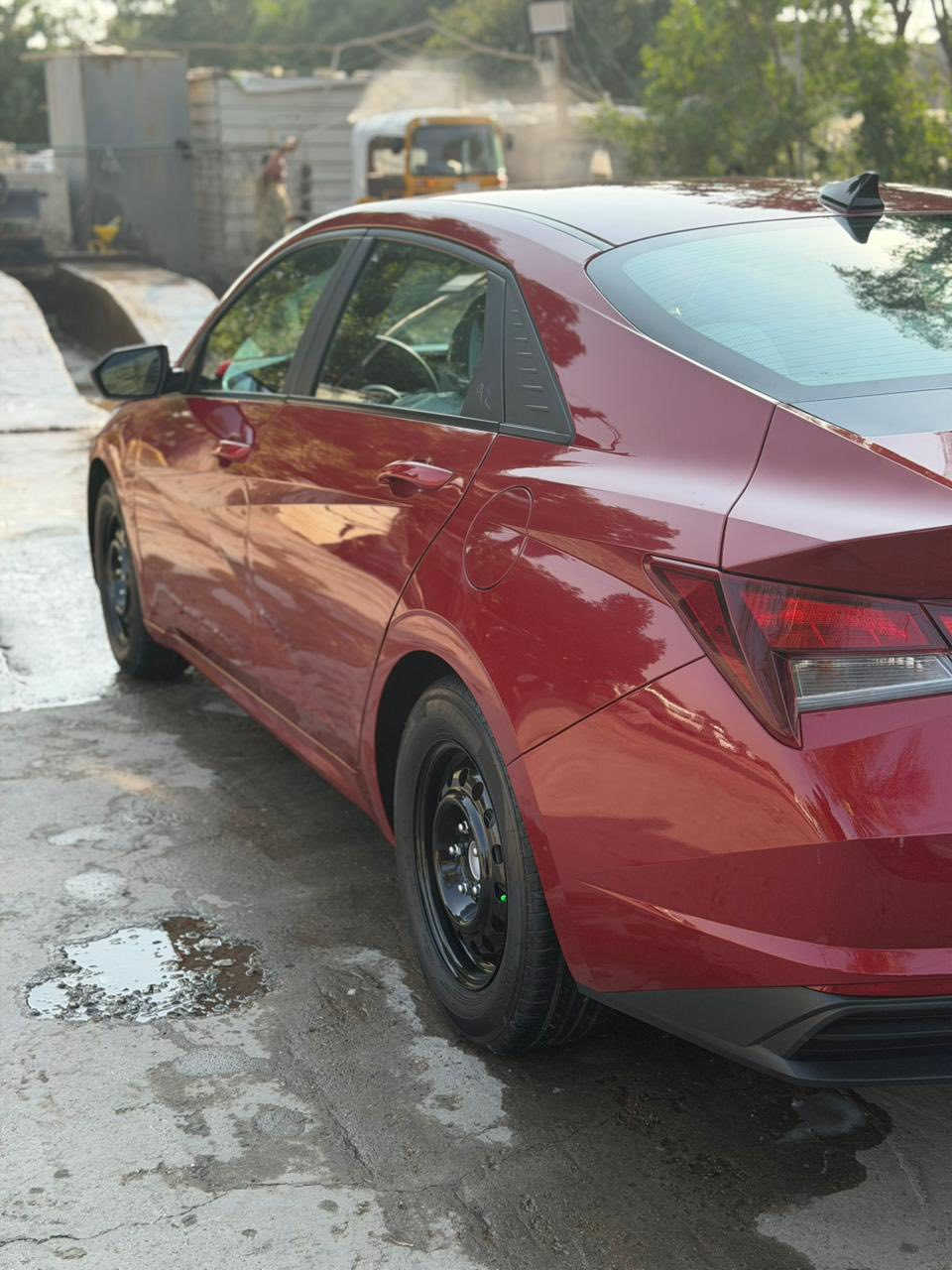 النترا
للبيع موديل 2023
وارد امريكي
بانزين مو هاي برد
حادثها دعامية امامية فقط
بدون دواخل بدون ايرباك
سيارة جديدة على وضع شريكة
ماشية 8000 بعدها زيرو
محرك 2000 دوش مامفتوح
رقم بغداد بسمي
سونار ناشرة وياهة
مواصفات عادية
دوشمة جديدة 
سيارة مال جناي ربع متصرف عليهة
مكاني بغداد الكرخ
السعر 168 ورقة وبيها مجال
للستفسار ***********
