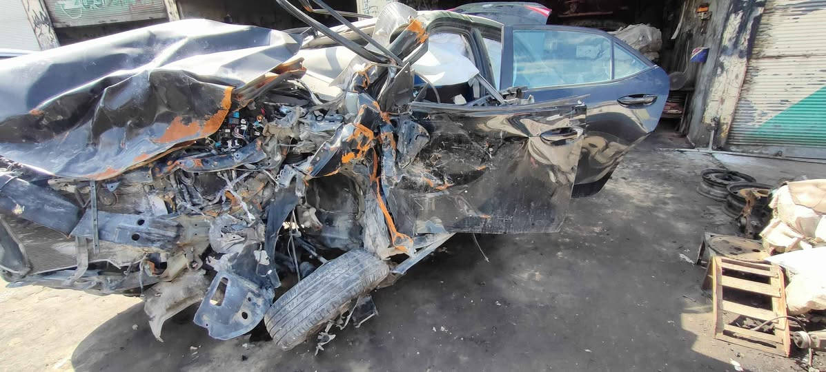 السلام عليكم اخوان السياره للبيع موديل 2016 لون اسود رقم دهوك انكليزي  سنويه الى 29 سعر 48 $ وبيه مجال السياره كدام العين اسيا وتساب***********
*********** Singapore
