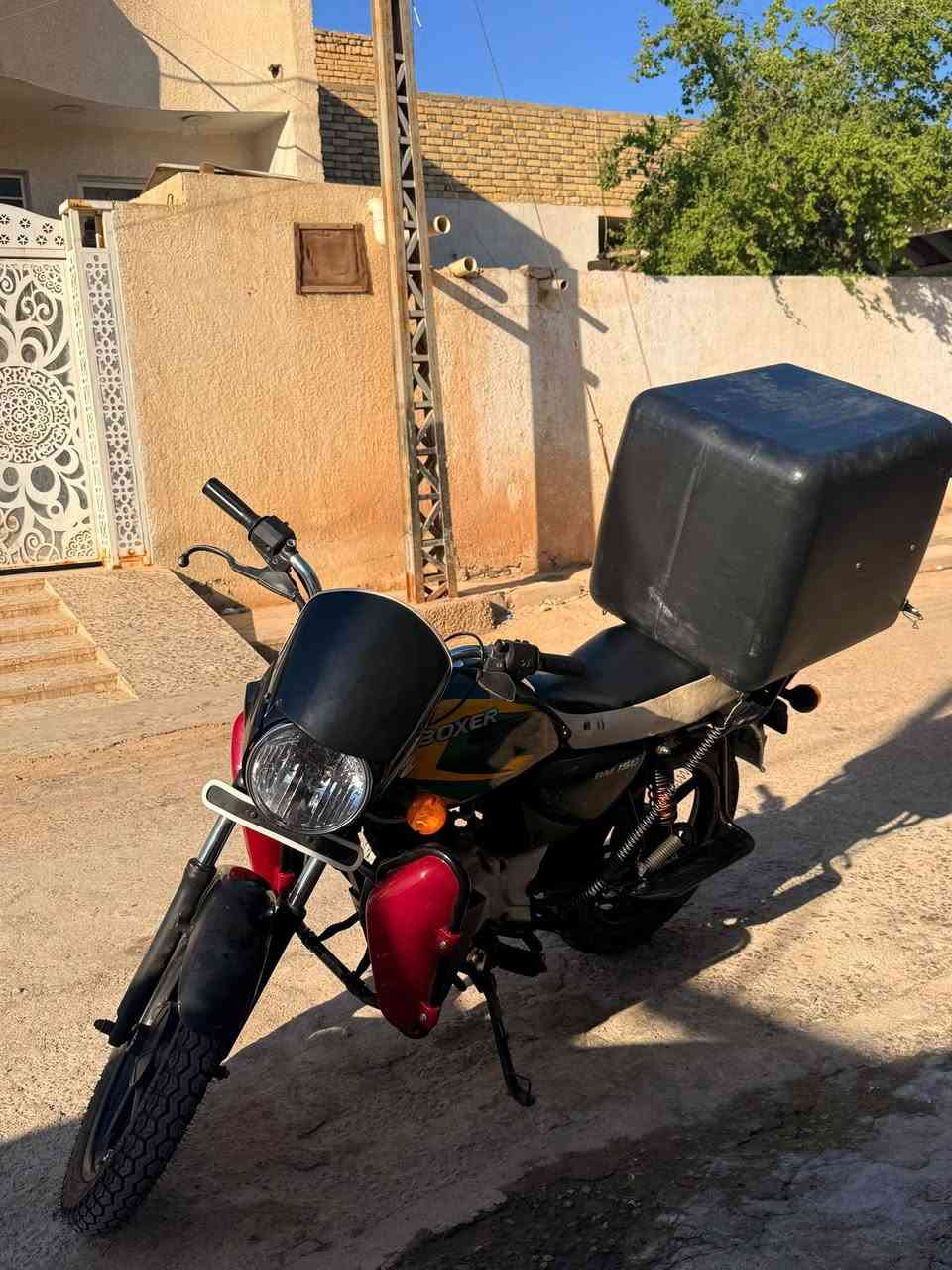 سلام عليكم بوكسر للبيع أوراق مكينه مجفت موديل 22للاستفسار ***********
