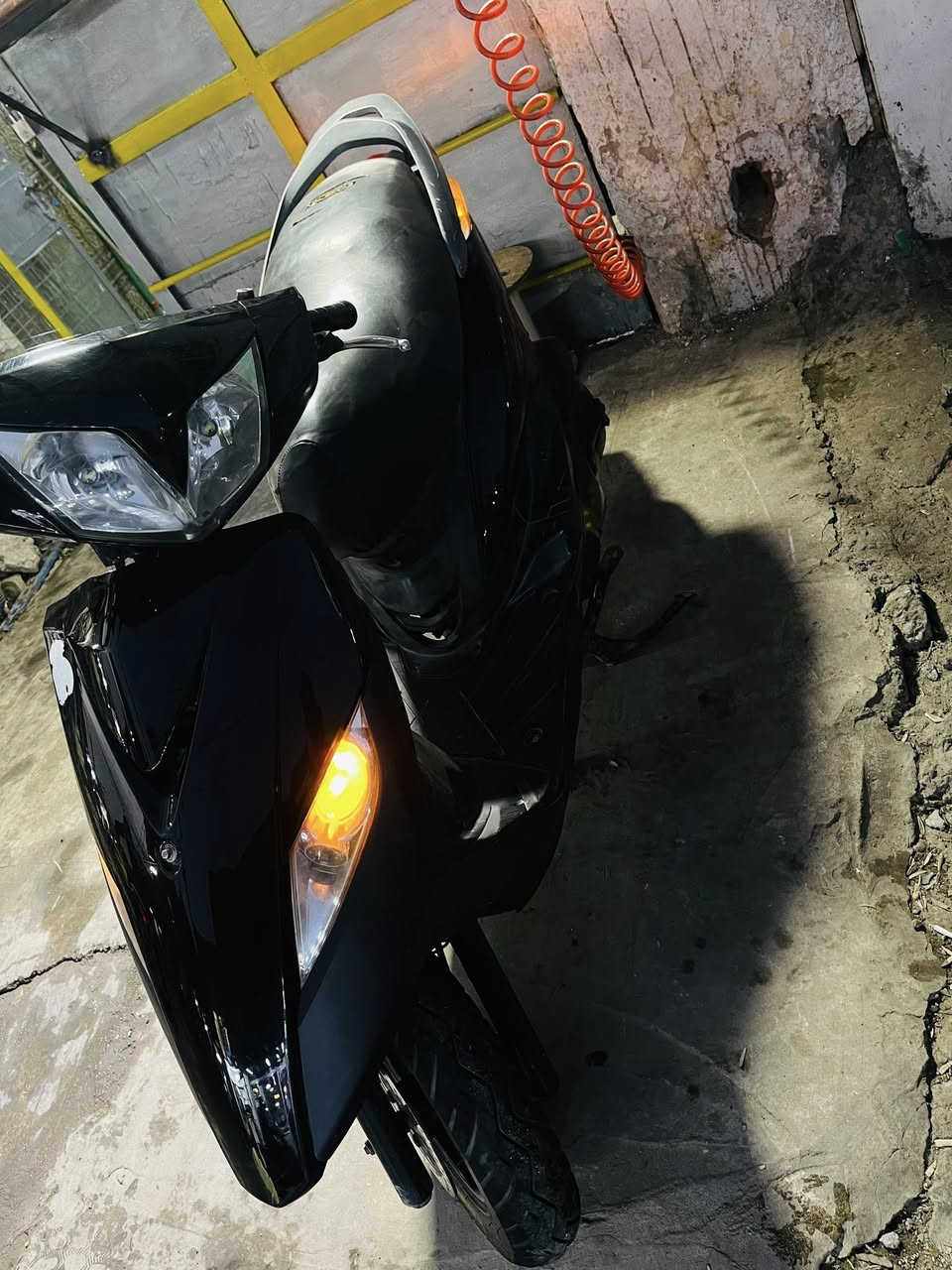 للبيع GTRثعلب دراجة بلادية مابيهة نقص مكينة ناعمة كلش  حلوة
مكاني الكريعات رقمي ***********
