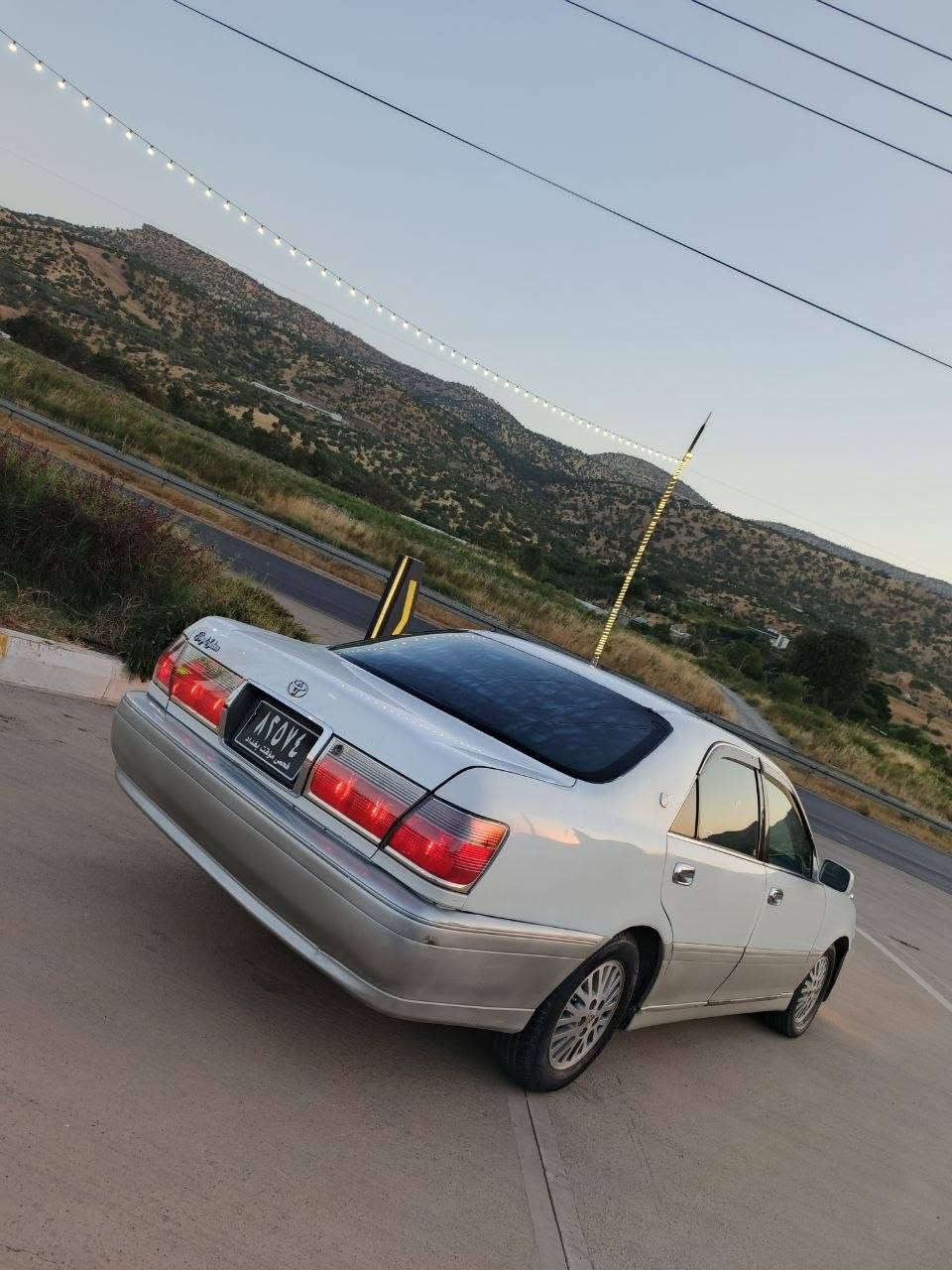 مەلیکە بڕاوە بڕاوە . 2001 D4 دیفوڕی گەوره داشبول نجف تبرید ساردوو گرمی لسر سویچ کوشن کارەبا ئاوێنە کارەبا و هیتر سوکان کارەبا
2دوگمە
سقفی بێ بۆیاغە 
 
سعری 33 گڵا 
***********
*********** دخان, السليمانية
