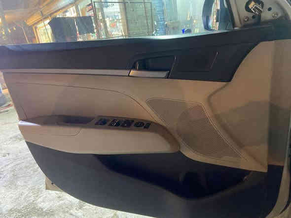 سلام عليكم النترا موديل 17 مواصفات عاديه مكينه كير تبريد مكفوله حداد جديد تايرات جديد ابيع صبغ عام رقم اربيل سياره حلو احله من صور مكاني بغداد سعر 90 بيه مجال رقمي *********** بدون كص
