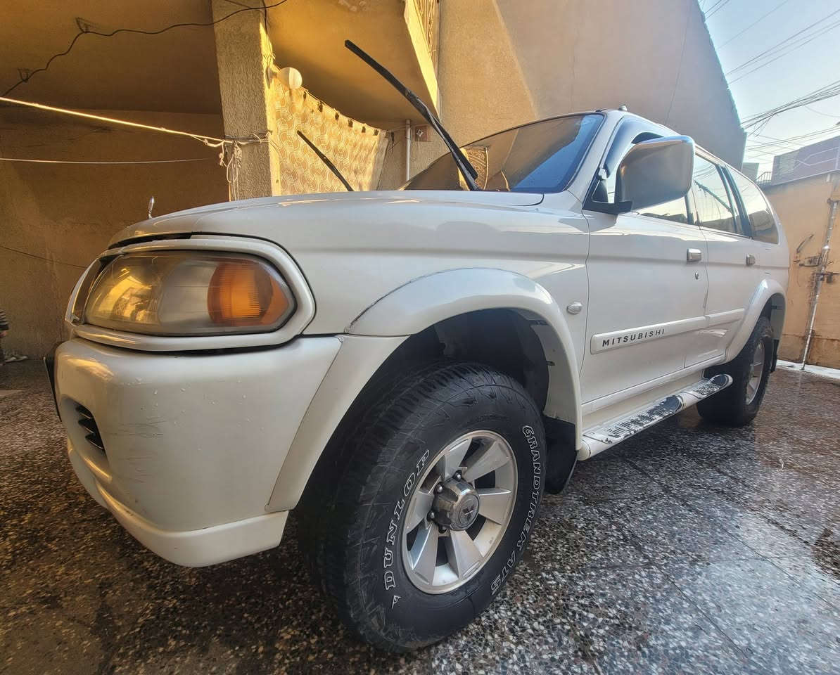 السلام عليكم للبيع ناتيفا الموديل ٢٠٠٧ رقم بغداد هزه جديده محرك كير كل كهربائياتها شغاله  مكان السياره بغداد هاتف ***********
