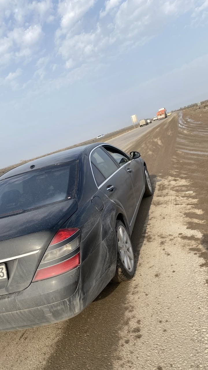 مارسيدس s550
بدون كص كفاله عامه 
سياره فوووول
واحد على واحد
مكينه گير حداديه كفاله
تبريد تدفئه تحكمات كلشي جديد وبدون نقص
محافضة البصره
السعر قفل٩٠


**إذا كنت صاحب هذا الإعلان وتريد حذفه لأي سبب، رجاءا أرسل رسالة إلى الدعم الفني**