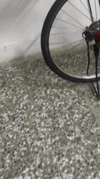 إسلام عليكم شباب بايسكل بناتي حربي البيع البايسكل مصبوك البايسكل نضيف ...