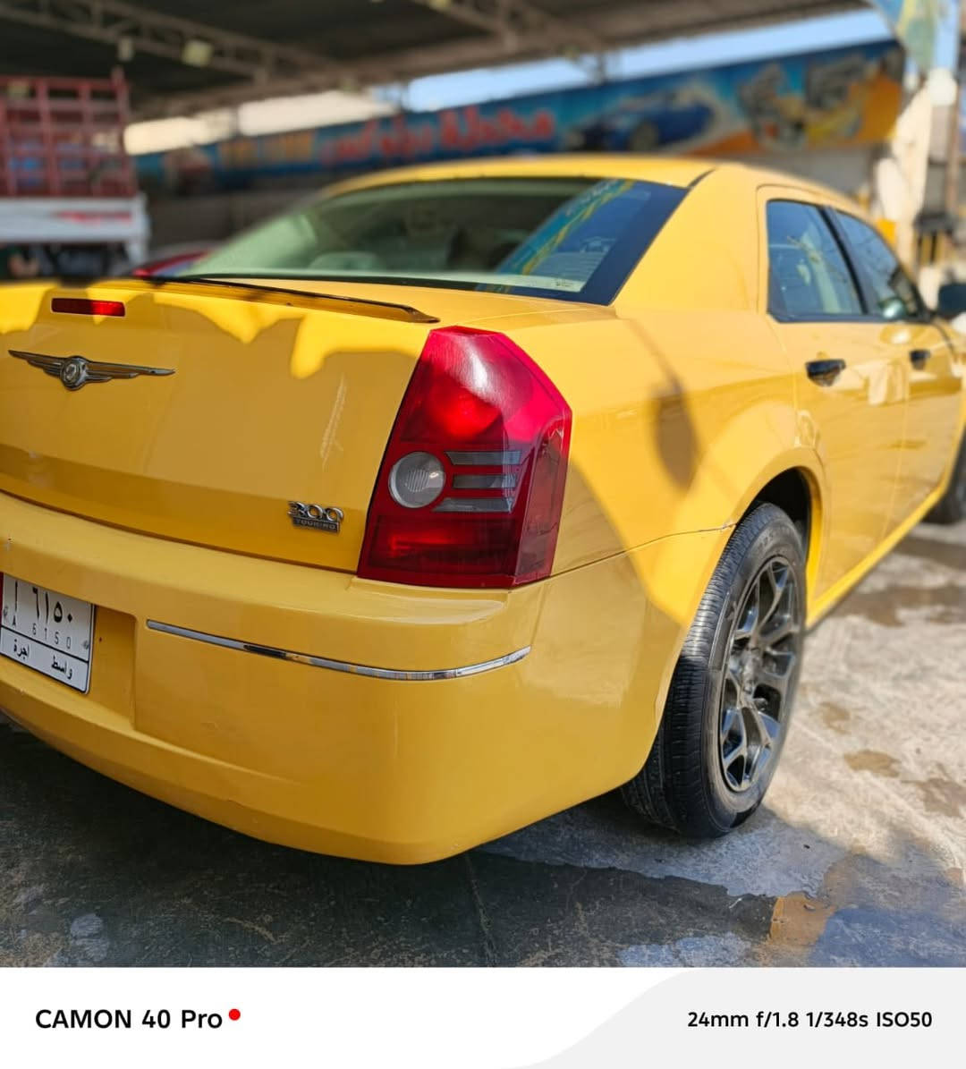 السلام عليكم اوباما موديل 2008 اصل رقم واسط بسمي  مشروع وطني محرك 3500 السيارة فول موصفات كشن جلد كهرباء 
غرفة جديد تخم تاير ويل كروم صدر الامامي والخلفي جديد 
منضومة زنون مكينة وكير مكفول بيهة فقط جاملغ امبدل بدون دواخل السيارة جديدة خطها جوال مكاني بغداد 
السعر 115 
***********
