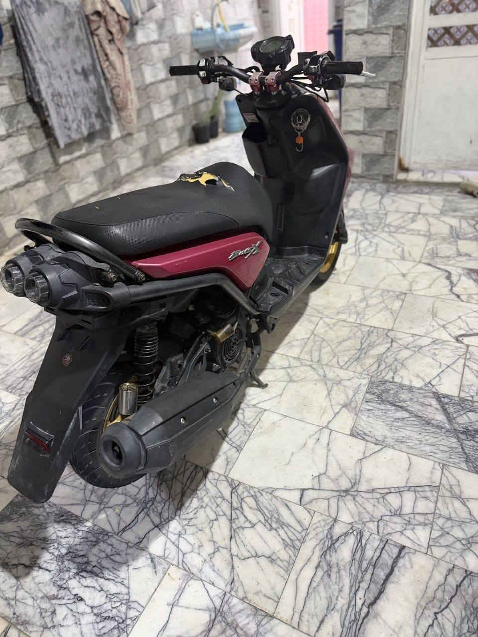 سلام عليكم دراجه سكنس جبلي طالعه من مجمع علاوي السيد وصله ومنفيزه موجود دراجه جديده مامفتوحه شلعه معدل اتخبل دراجه كهرباياته كله شغاله دهن كله موتل سعر دراجه مليون ٢٠٠ وبيه مجال قليل مكاني ناصريه مركز حي شهداء لاستفسار ***********
