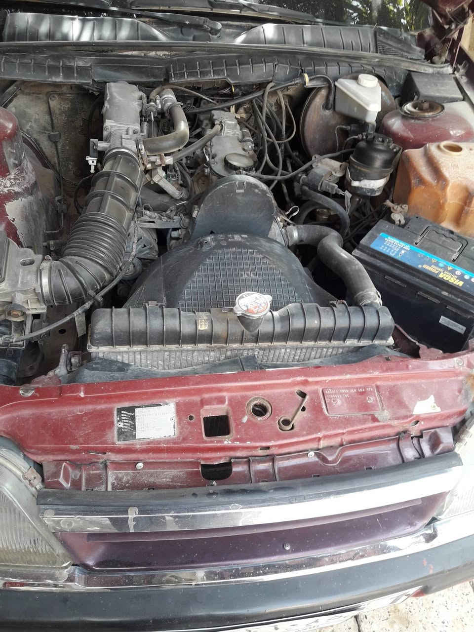 وبل وميكه مديل 92 سياره خير من الله ضربه مابيه دحجات قليله كمينه وكير خير من الله حداديه نص عمر سياره بسمي مكان سياره الدوانيه حي الفرات السعر 27 وبيه مجال ***********
