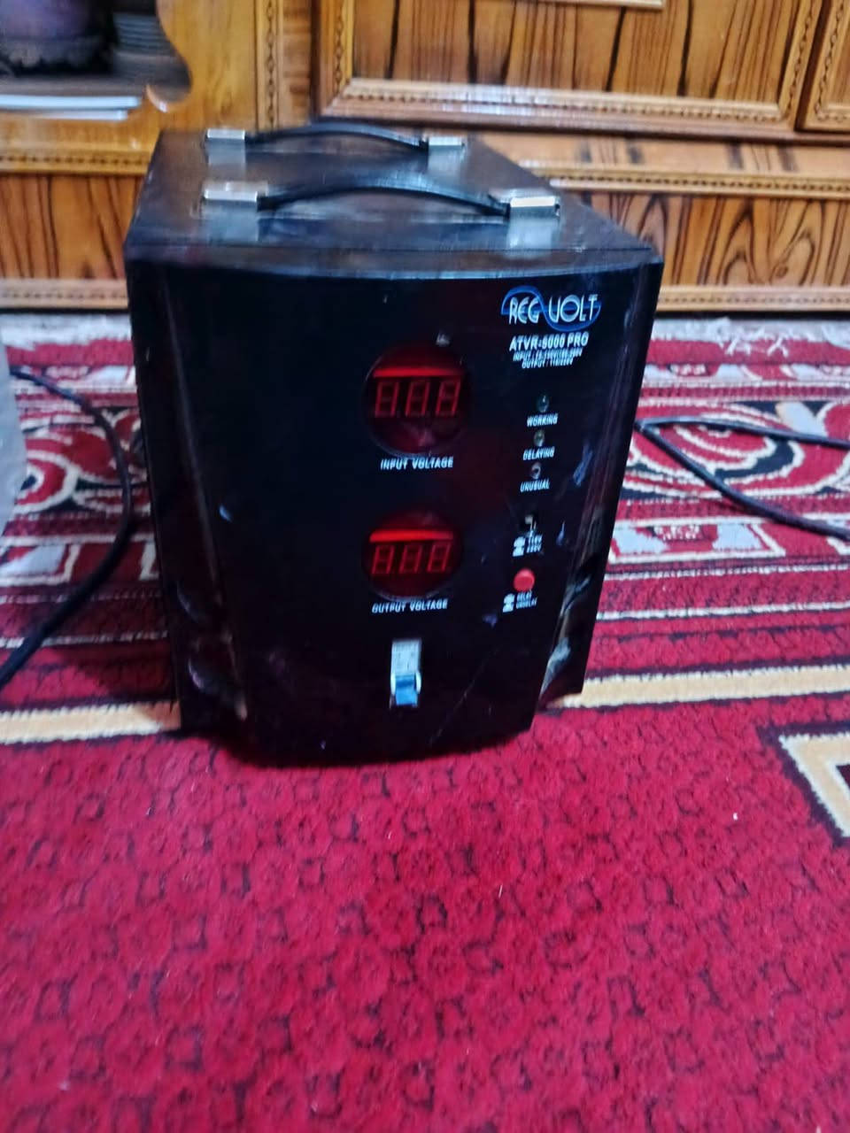 سلام عليكم عندي رافعات لبيع اي ستفسار ***********
