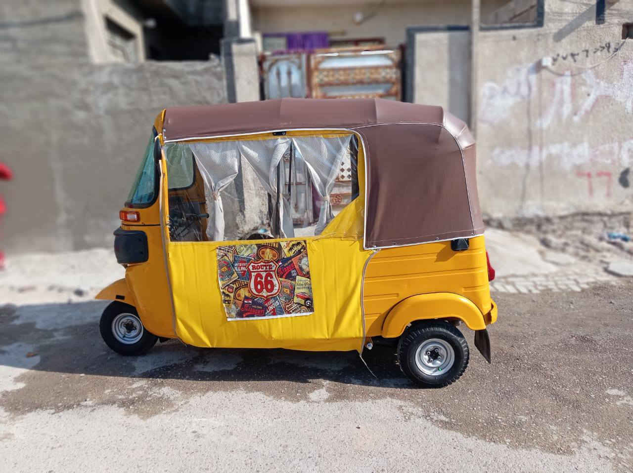 إخوان سلام عليكم تكتك باجاج 18شهر 12 تكتك نضيفة وجاهزة گبل لشارع ما بيها أي نقص تخم  تاير مكفولة عدا الدوس معمرات مكاني بغداد مدينة الصدر متواجد على رصيد فقط ***********السعر 6,300
