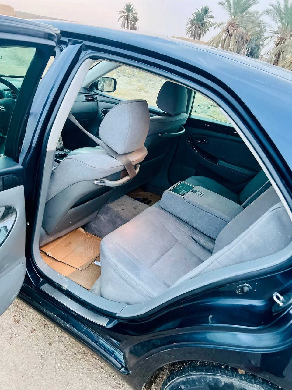 السلام عليكم
شاهينه كصه قماره  فقط ادوات شاصي ٨٢
كير s
مكينه كير حداديه تاير تبريد كله باكيت 
كشر كدامك باكيت 
حداديه شرط شركه بعدها 
السعر ٣٥ وبيها مجال 
مكان السياره ناصريه 
الاتصال ‏‪***********‬‏
