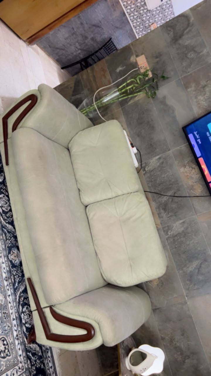 تخم 10 مقاعد نضيف جدا سعرهه 400 وبيه مجال مكان بغداد دوره


**إذا كنت صاحب هذا الإعلان وتريد حذفه لأي سبب، رجاءا أرسل رسالة إلى الدعم الفني**